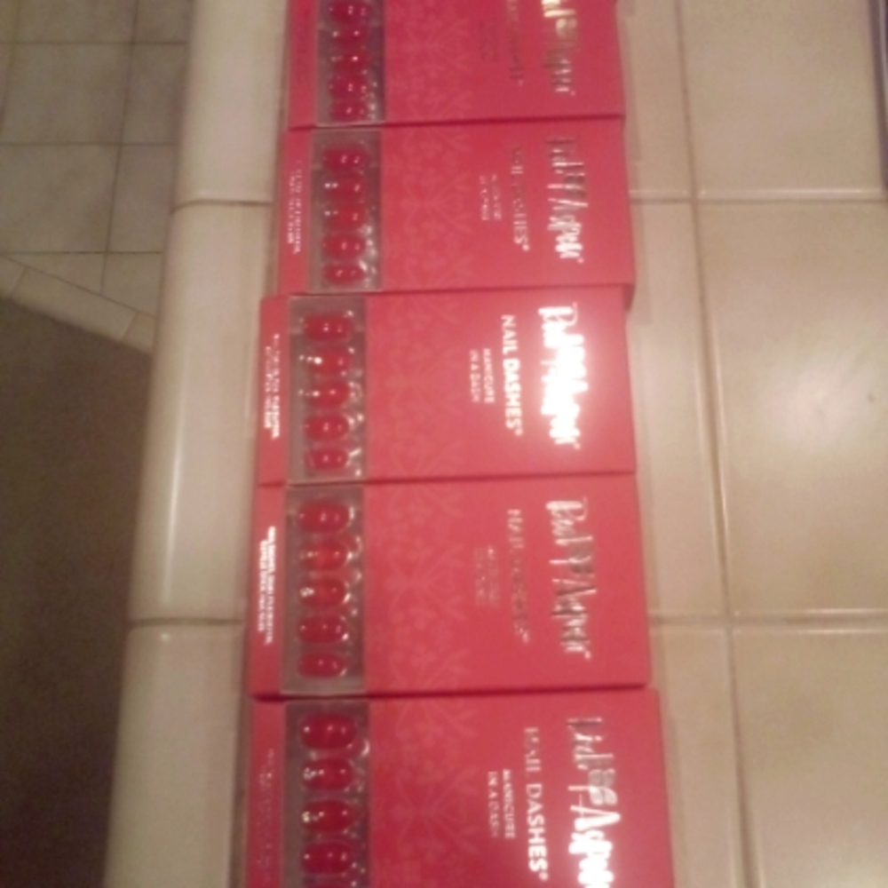6 Red Rock Canyon remy, Red Aspen Nail Dashes Kits.
